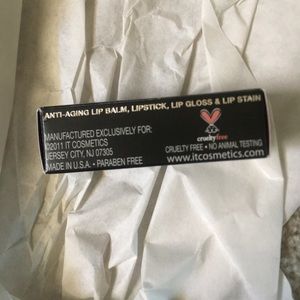 NIB it cosmetics vitality lip flush